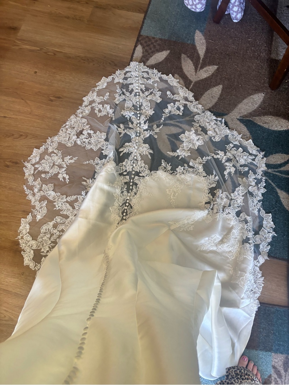 Oleg Cassini Strapless Sweetheart Sheath Dress in Cream